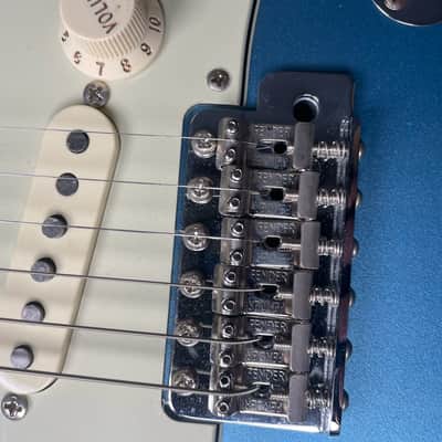 Fender Standard Stratocaster Electric Blue Metallic MIM 2004 Rosewood w/ Fender Tweed Hard Case image 10