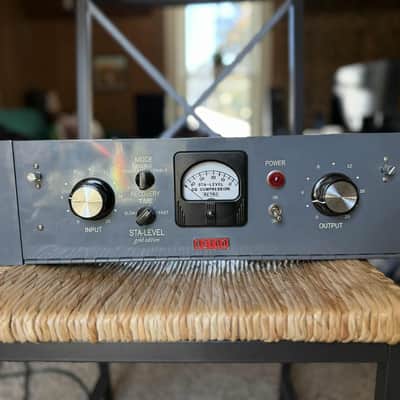 Retro Instruments Sta-Level Tube Compressor - Gray image 1