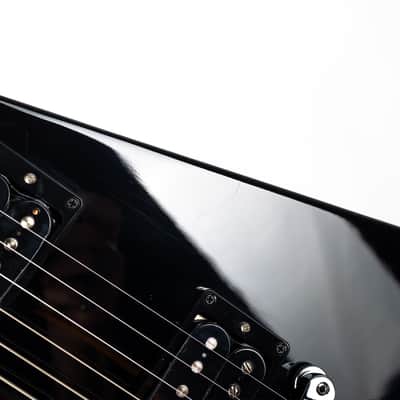 Gibson 80s Flying V, Ebony | Demo image 9