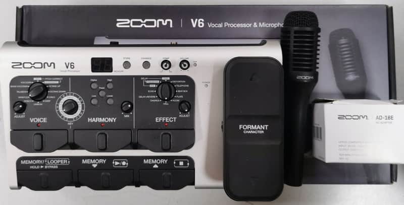 Zoom V6 Vocal Processor Voice effects processor image 1