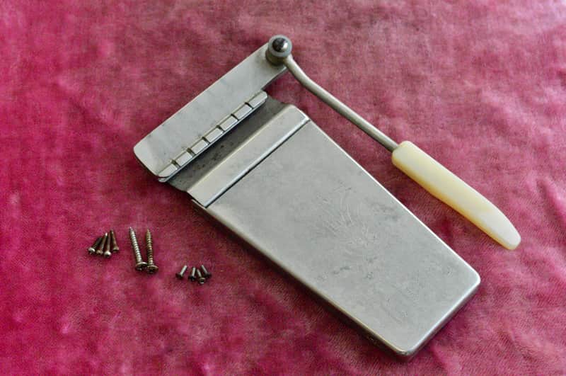 Vintage 1960's Gibson SG Standard Lyre Maestro Vibrola - Complete vintage unit - ES-335 Tailpiece image 1
