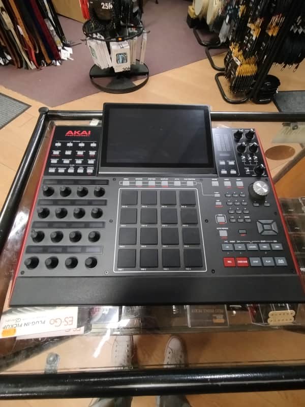 Akai MPC X Standalone Sampler / Sequencer 2017 - Present - Black image 1