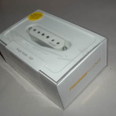 Fishman Fluence PRF-SSS-BP1 6 Single Width Passive Strat Pickup (White and Black) image 2