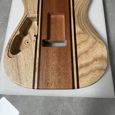 AAAAA Handcrafted 9-Piece Guitar Body Ash & Mahogany Satin Natural Wood Grain image 4