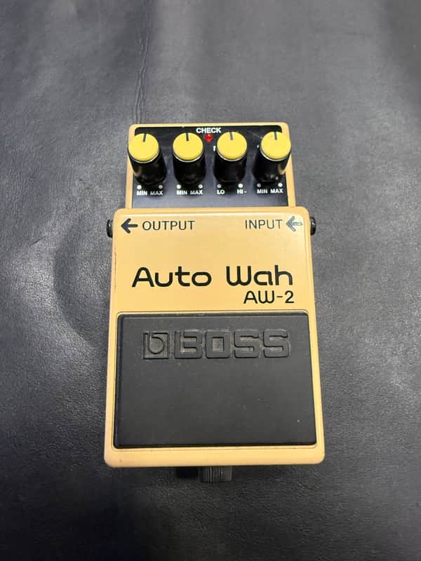 BOSS AW-2 Auto Wah エフェクター Boss AW-2 Auto Wah - YouTube