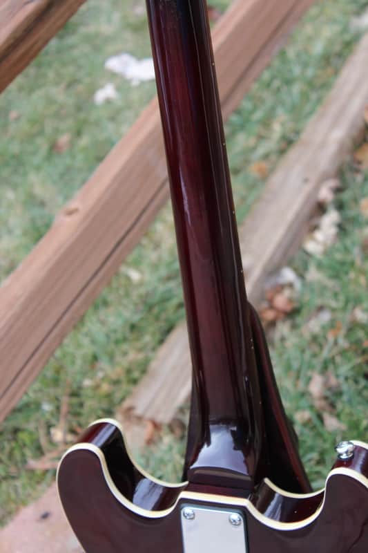 Silvertone By Samick SIGNED BY ERIC CLAPTON SSLA-30/TR Semi Hollow