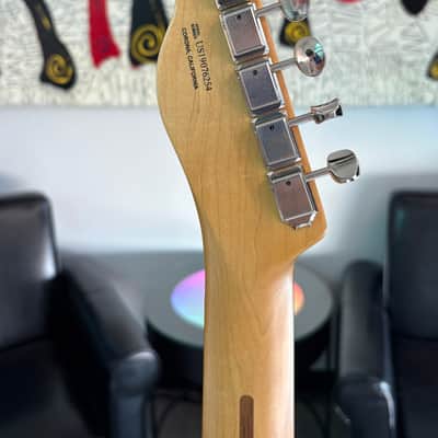 Fender Limited Edition thinline telecaster - fiesta red and white image 3