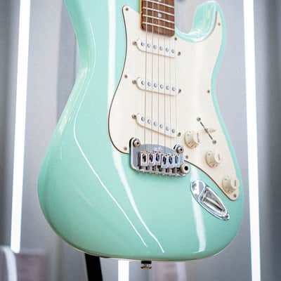 G&L Fullerton Deluxe Legacy Strat Surf Green image 2