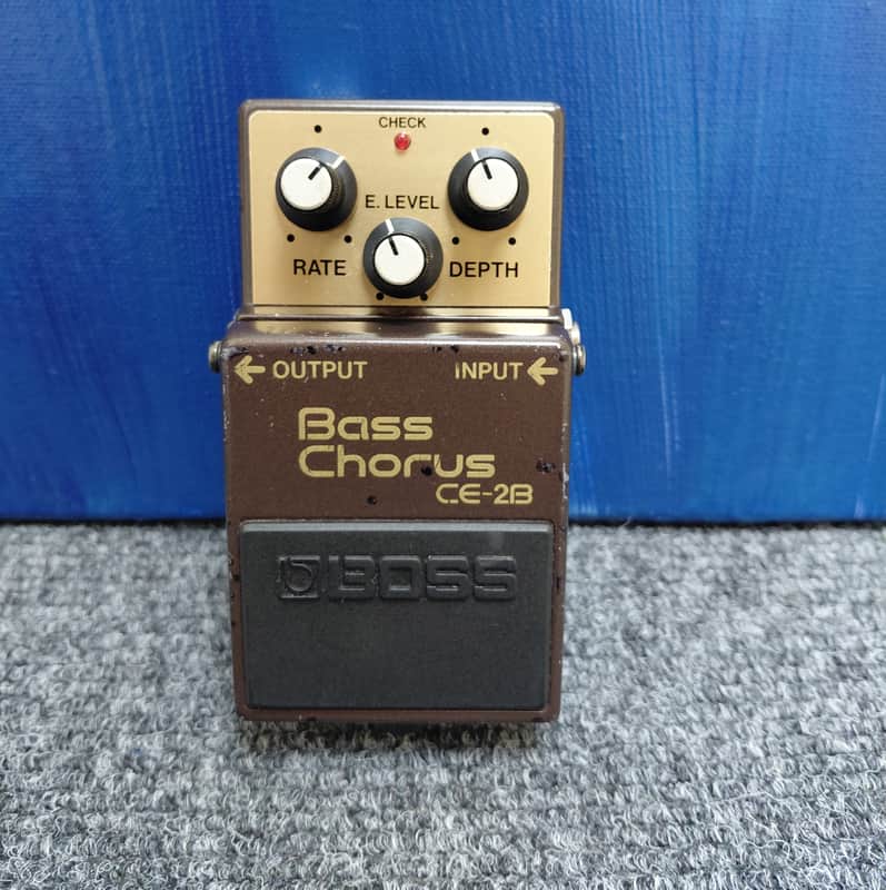 Boss CE-2B Bass Chorus (Green Label)