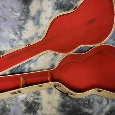 Vintage 1967 Silvertone Classical Guitar Model 660 Kay Built Natural New Strings Original Hard Shell Case image 18