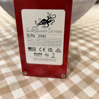EarthQuaker Devices Silos Multi-Generational Time Reflection Device- Exclusive Sparkle Red image 2