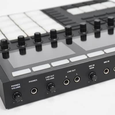 Native Instruments Used Maschine MK3 image 5