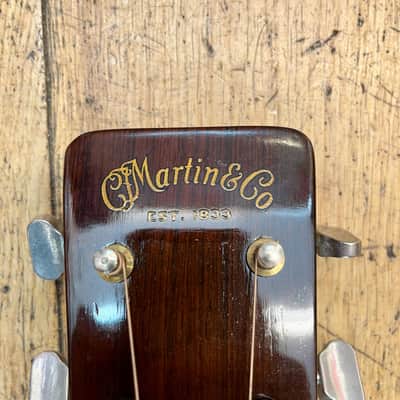 Martin 00-17 1954 Pre-Owned image 4
