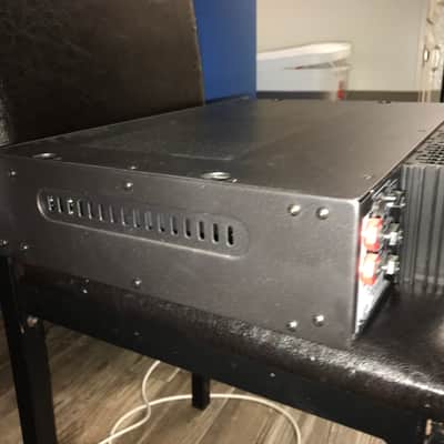 Traynor Dynabass 400t Bass Amplifier image 6