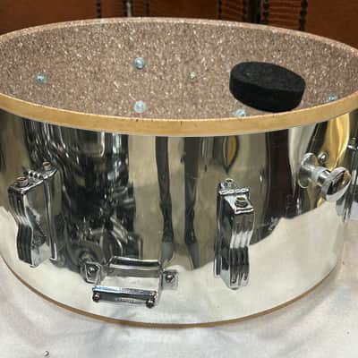 Ludwig 6 1/2" deep X 14" head Snare Drum (3114-T-SD-4186) 90's - COW - Chrome Over Wood image 14