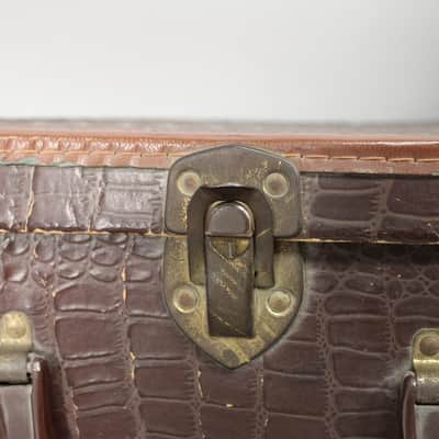 1950's/1960's Gibson LG-Style 'Alligator' Case Brown image 6