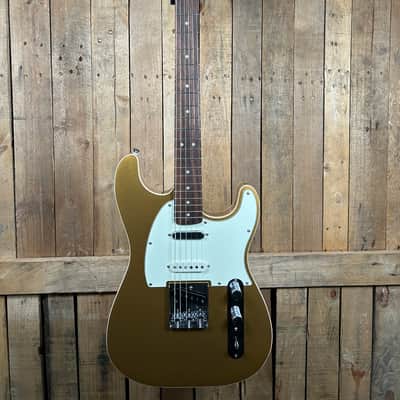 Squier Paranormal Custom Nashville Stratocaster Electric Guitar - Aztec Gold image 3