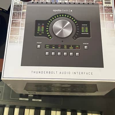 Universal Audio Apollo Twin X DUO Thunderbolt 3 Audio Interface 2019 - Present - Gray image 1