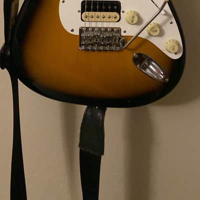 Fender JV Modified '50s Stratocaster HSS 2022 - 2024 - 2-Tone Sunburst image 2