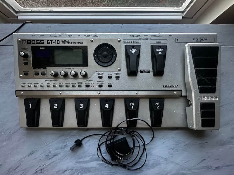Boss GT-10 Guitar Effects Processor 2008 - 2012 - Silver image 1