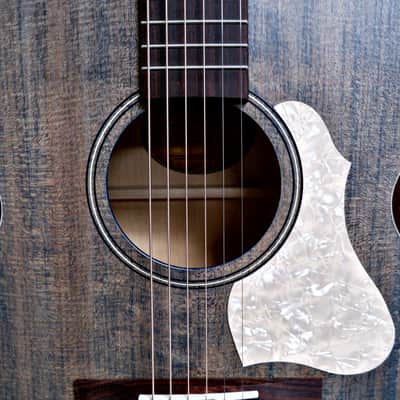 Art & Lutherie Legacy Q-Descrete - Denim Blue image 8