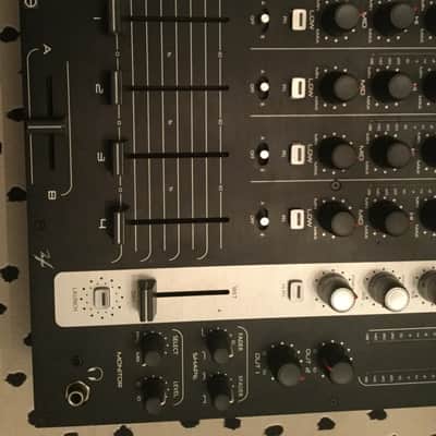 r*3様 ECLER EVO 4 ジャンク r*3様 ECLER EVO 4 ジャンク ECLER/DJミキサー/EVO4【ジャンク品】 -DJ機材