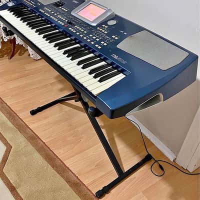 Korg Pa500 TR Oriental 61-Key Professional Arranger Keyboard