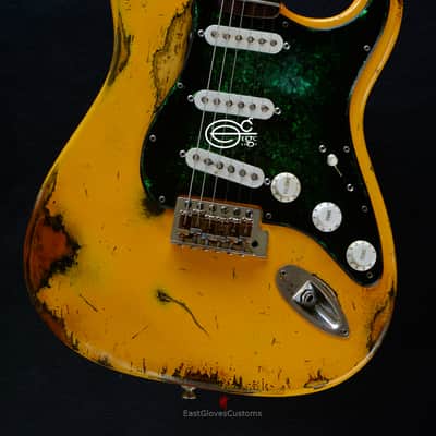 Fender Stratocaster Yellow Heavy Aged Relic image 7