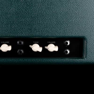 Pre Owned 2007 Divided By 13 FTR37 Green/Cream Guitar Amp Head And 2x12" Cab with Footswitch and Covers image 5