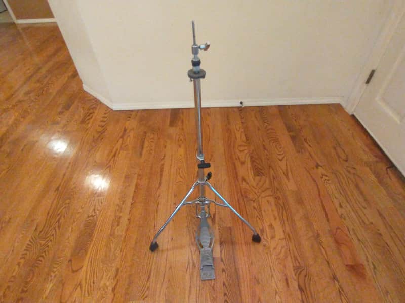 Ludwig Vintage spur lok hi hat stand 1970s original clutch excellent condition image 1