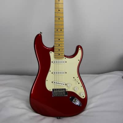 Fender Stratocaster Strat 2004 Candy Apple Red USA 50th Anniversary Clean with case image 3