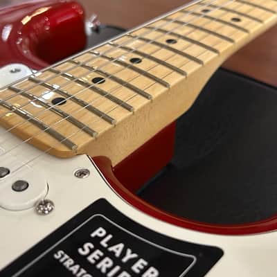 Fender Player Stratocaster - Candy Apple Red / 7lbs. 15.7oz. / #MX23058917 image 10