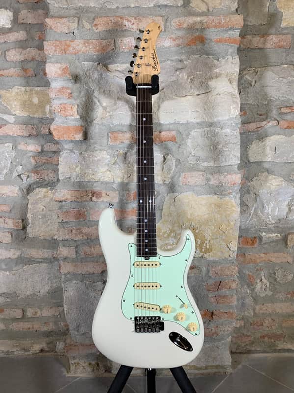 Bacchus Global Series - Stratocaster GLOBAL | series shape