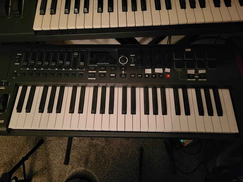 Immagine Novation Impulse 49 MIDI Keyboard Controller 2011 - Present - Gray - 1