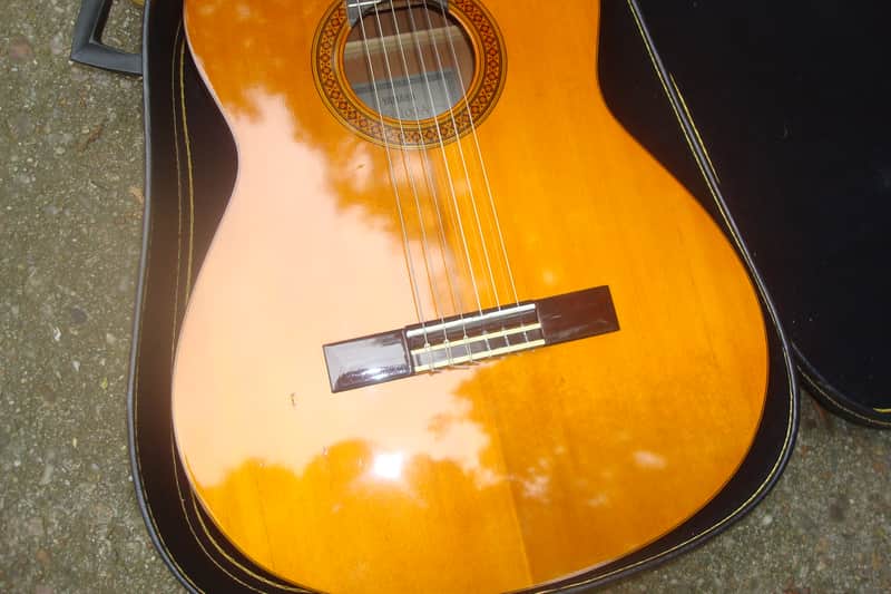 Yamaha CG100A - natural image 1