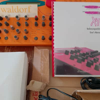 Waldorf Microwave XT Rackmount Wavetable Synthesizer 1998 - Orange image 2