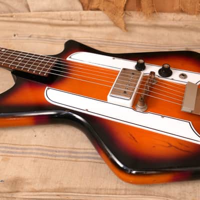 Airline Jetson's One Pickup Solid Body 1960's Redburst image 11