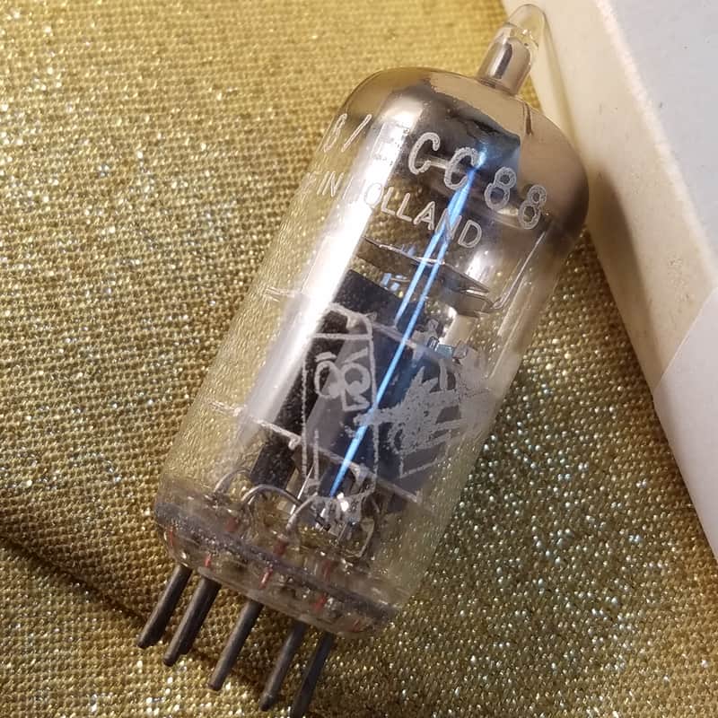 Amperex 6DJ8 tNOS AT1000 TESTED Vacuum Tube Heerlen Small Halo Getter GA7 GAA GAC Bugle Boy T4bb ECC88 dual triode 1962-1968 image 1