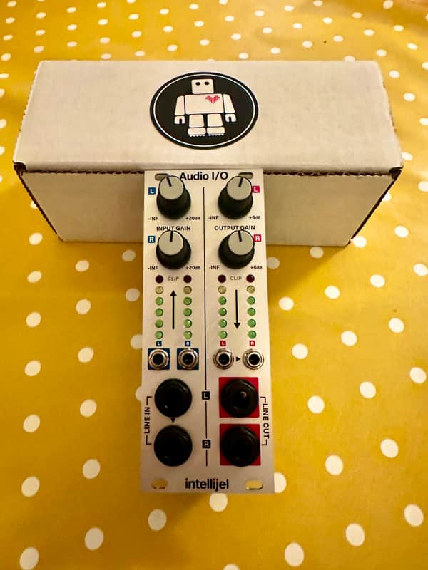 Intellijel Audio I/O Audio Input and Output image 1