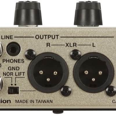 Boss VE-8 Acoustic Singer Multi Effect Pedal image 3