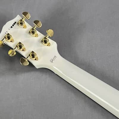 Gibson Custom Les Paul Custom Electric Guitar - Alpine White ~ As New Mint! image 21