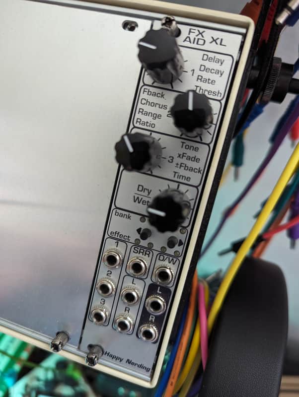 Happy Nerding  FX AID XL Multiple Audio Effects Module - Silver image 1