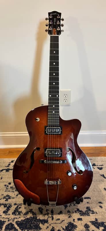 Godin 5th Avenue Uptown T-Armond