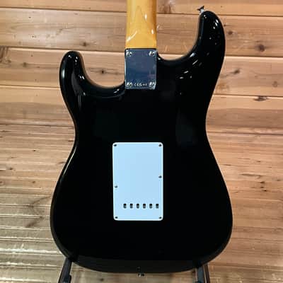 Fender Vintera III Early 60s Stratocaster Electric Guitar - Black image 4