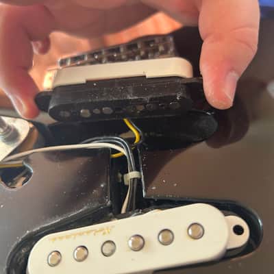 Fender Eric Clapton Artist Series Stratocaster with Vintage Noiseless Pickups 2000 Black image 22