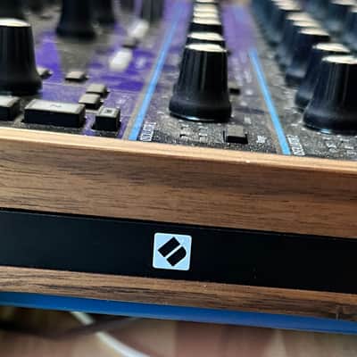 Novation Peak 8-Voice Desktop Synthesizer 2017 - Present - Black image 3