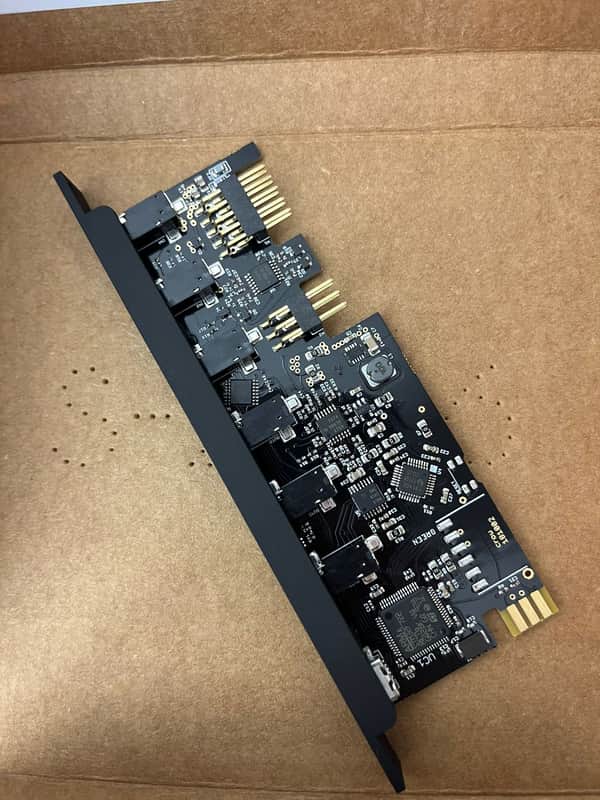 Monome Crow Scriptable Eurorack Module 2022 - Black image 1