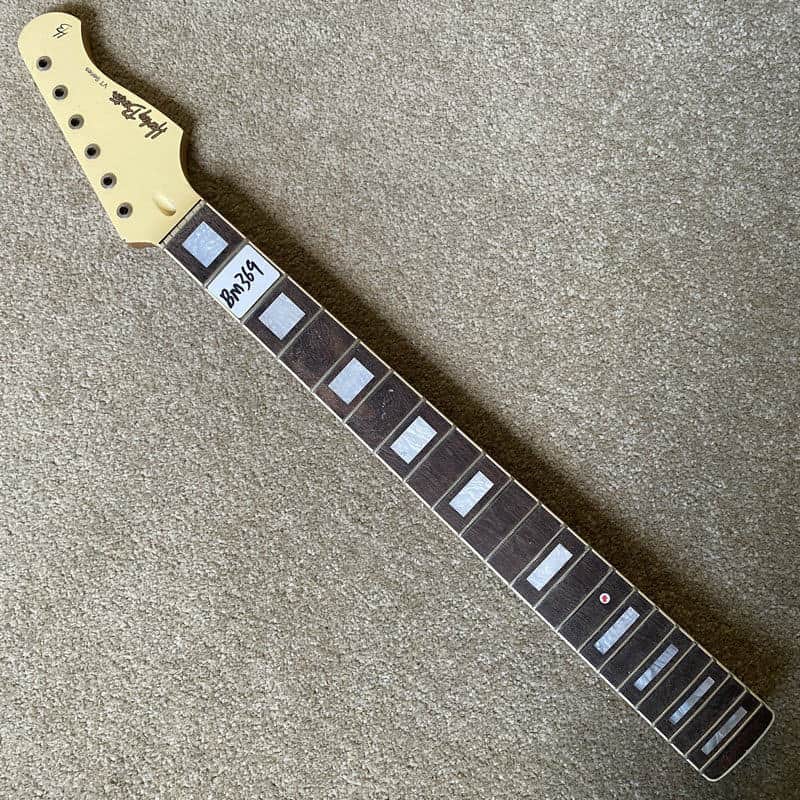 Yellow Cream Maple Wood Guitar Strat Style Neck, Rosewood 21 Frets Fingerboard image 1