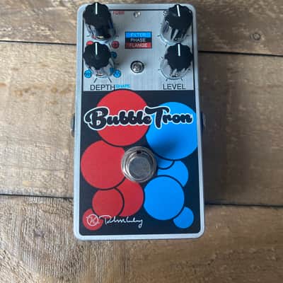 Keeley Bubbletron Flanger / Phaser 2016 - Present - Silver / Blue / Red image 1