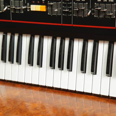 Roland Juno-60 61-Key Programmable Polyphonic Analogue Synthesizer 1983 Pre-Owned image 7